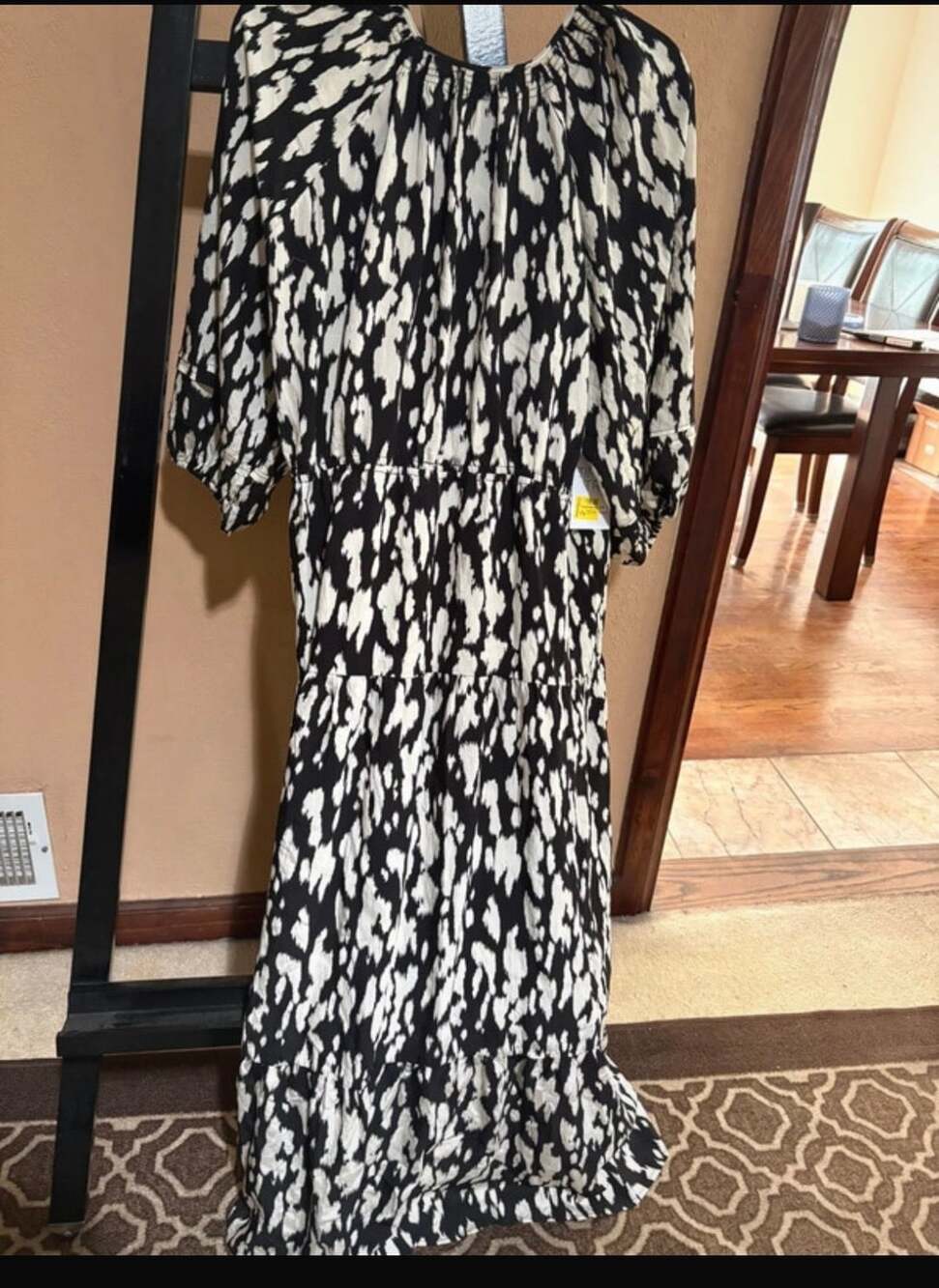 Time and Tru 3/4 Slv Maxi Dress Black and White Abstract Print XXXL (22)